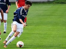 Futbal, 7. liga A: Modranka vyhrala v Dolnej Krupej, Košolná dostala tri červené karty