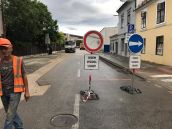 Rekonštrukcia Halenárskej je v ďalšej fáze, pre dopravu uzavreli úsek od múzea