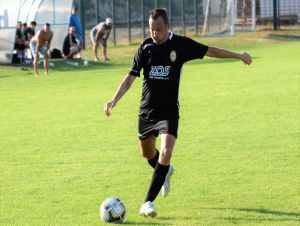 Futbal, 7. liga A a B: Modranka nasúkala Dolným Orešanom desať gólov