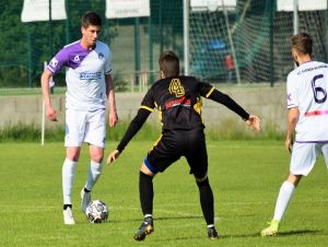 Kam za futbalom? Boleráz ide do Trebatíc, do Piešťan pricestuje Zvončín