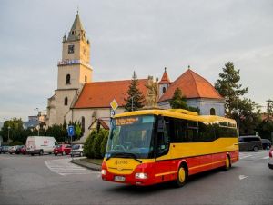 Cestujúci v mestskej doprave v Hlohovci sú spokojní s vodičmi aj novými autobusmi