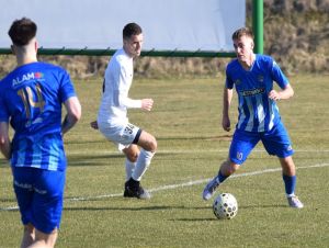 Kam za futbalom? Spartak hrá dva zápasy, turnaje budú v Hornej Krupej i Siladiciach