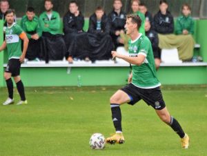Futbal, 3. liga: Malženice vyhrali aj nad Vrakuňou, zvýšili náskok v tabuľke
