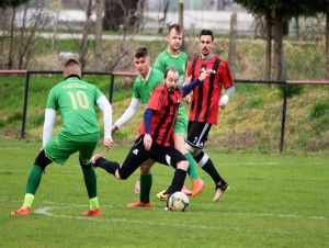 Futbal, 7. A: Dolná Krupá zdolala Ružindol, Smolenice vyhrali v Modranke