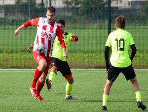Futbal, 8. liga A: Hrnčiarovce deklasovali Sláviu, Modranka dala šesť gólov