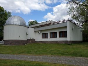 V Piešťanoch mali povodeň, v Hlohovci otvorili planetárium