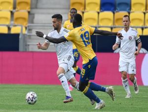 Spartak bez dvoch vylúčených hráčov prehral v Dunajskej Strede