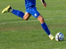 Futbal, 8. ligy A, B: Boleráz strelil Vlčkovciam deväť gólov, Šulekovo Kľačanom šesť