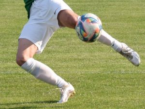 Futbal, 9. liga: V Šulekove sa nedohralo, Dolný Lopašov zišiel z ihriska
