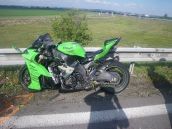 Na križovatke cesty R1 s diaľnicou D1 zahynul motorkár