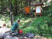 Jaskyniari bojujú o peniaze na Malé Karpaty, pomôžte im vyhrať