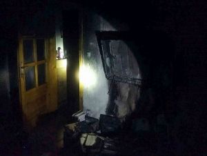 Požiar na Jiráskovej ulici v Trnave: V noci evakuovali obyvateľov bytovky