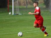 Futbal, 7. liga B: Piešťany zakopli v Dolnom Lopašove, Pečeňady vyhrali v Prašníku