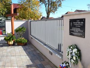 Kňazovi a politickému väzňovi Jánovi Hlubíkovi odhalili na Kopánke pamätnú tabuľu