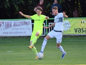 Futbal, prestupy: Kotlár sa vrátil do Malženíc, Hlohovec získal aj Veselského
