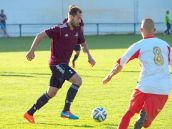 Futbalista lekárom: Trebatičan Kotula sa stará spoluhráčom o kolená i členky