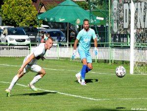 Futbal, 3. liga: Malženice vyhrali aj v Nových Zámkoch, úradoval Oseni