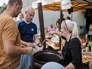 V Dolnej Krupej bude súťaž vo varení gulášu aj charitatívny beh