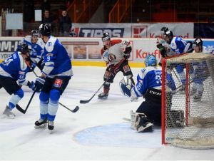 Gladiátori začali play-off víťazne, Martinu strelili päť gólov