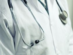 Cíferčania budú môcť po vyše roku chodiť k všeobecnému lekárovi priamo v obci