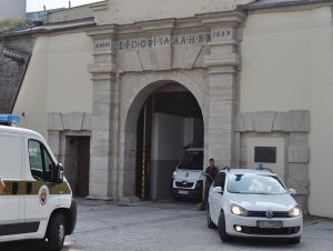 Do leopoldovskej väznice chceli dostať zakázané látky, zasiahla polícia
