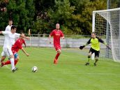 Futbal, 8. liga A: Modranku naštartoval k víťazstvu nad Lovčicami 48-ročný Malženický