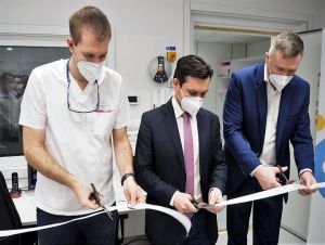 Nové zdravotnícke Ferrari: Trnavská nemocnica má vlastnú magnetickú rezonanciu
