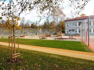 Obnova areálov škôl v Trnave sa chýli k záveru, zostáva ešte ZŠ A. Kubinu