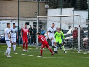Futbal, 3. liga: Malženice vyhrali u lídra súťaže z Považskej Bystrice