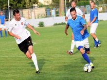 Futbal, 7. liga A: Modranka zdolala Bohdanovce, Kátlovce vyučovali v Košolnej