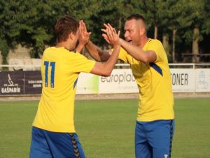 Futbal, 8. liga A: Bohdanovce opäť na čele, Smoleničan Slovák dal štyri góly