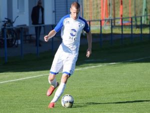 Futbal, 6. liga: Červeník vyprášil Voderady, Cífer zachraňoval bod v závere
