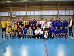 Futbal pre dobrú vec: Malému bojovníkovi Matejovi venovali 600 eur