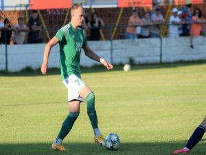 Futbal, 4. liga: Miklovič vystrieľal body Trebaticiam, Boleráz zabral naplno