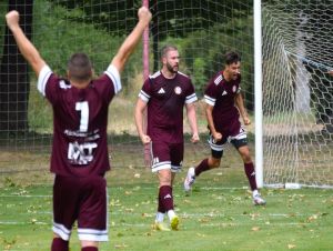 Futbal, 9. liga: Pečeňady idú bez straty bodu, Ostrov remizoval v Šulekove