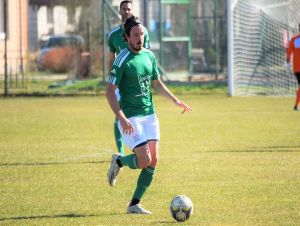 Futbal, 7. B: Moravany remizovali  s Veľkým Orvišťom, Dubovany s Trakovicami