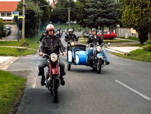 V Ružindole vystavia historické motorky, v kolóne pôjdu aj na jazdu regiónom
