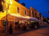 V Music Café pripravili na sobotu diskotéku vo funky štýle