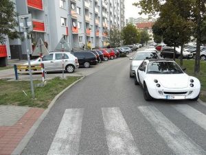Rezidentské parkovanie v Trnave pôjde ďalej, na Špačinskú aj Veternú