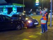 Pri City Arene prišlo v pondelok k dopravnej nehode