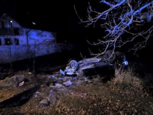 Tragická nehoda v Maduniciach: Zrážku troch vozidiel neprežil jeden z vodičov