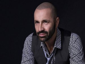 Robo Opatovský pred turné s Fragile: Inšpirácie na vianočné skladby dostávam v lete