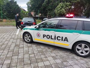 Trnavčanka šoférovala totálne opitá, v aute mala aj malé dievčatko