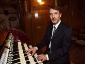 VIDEO: Organista z Chrámu Matky Božej vymenil Paríž za Trnavu