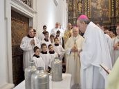 V katedrále bude polnočnú omšu celebrovať arcibiskup Orosch