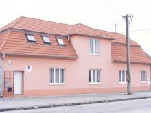 Viskupič nepodpísal predaj krajskej budovy, chce vyššiu cenu