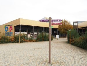 Areál skrachovaného outletu vo Voderadoch opäť ožije, poslúži inováciám