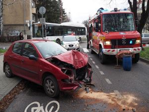 Smutný záver nehody na Študentskej ulici, staršia vodička zomrela