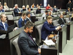 Trnavskí poslanci budú na mimoriadnom zasadnutí hlavne nakupovať pozemky
