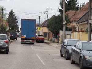 Nerudovu ulicu v Trnave uzavreli, na obchádzkach zatiaľ problémy nie sú